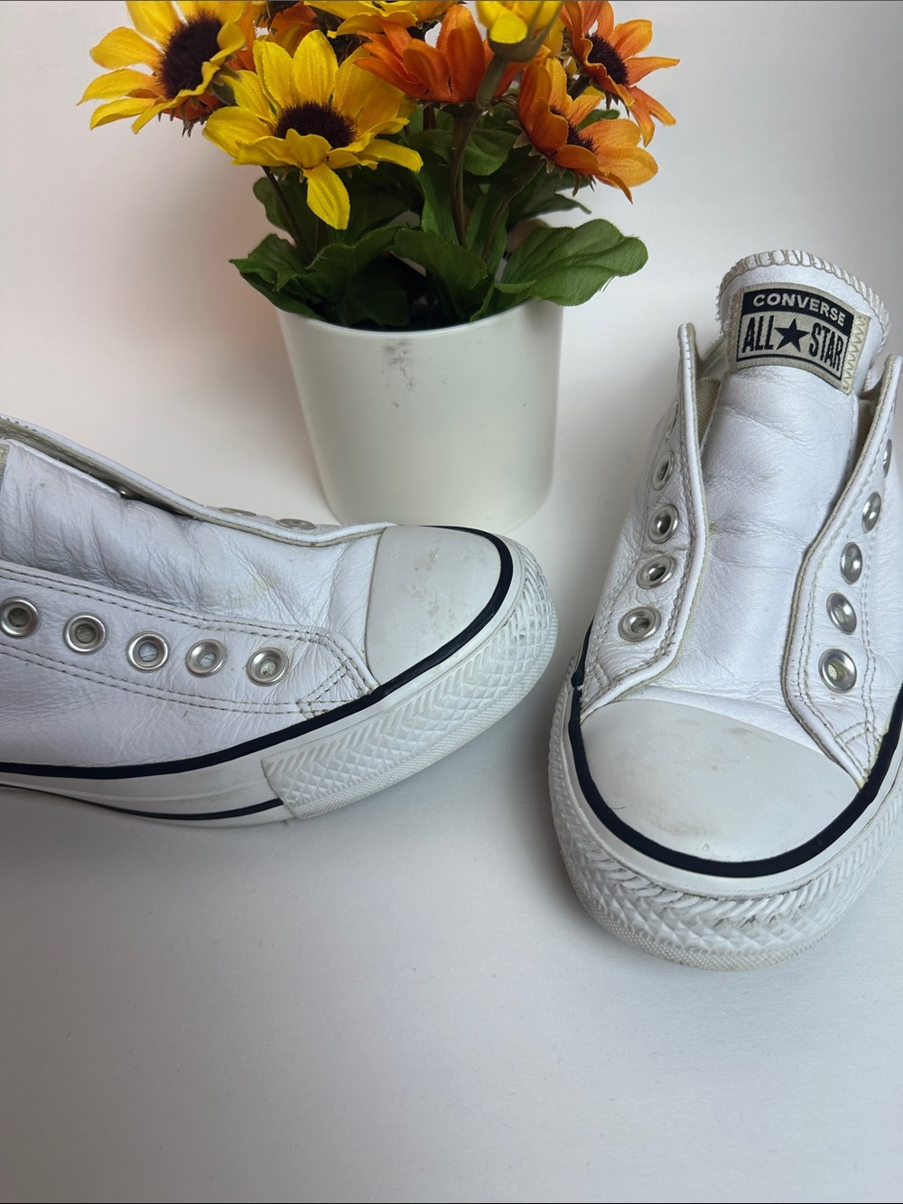 Leather Converse White and Black Slip-On Low Top Sneakers